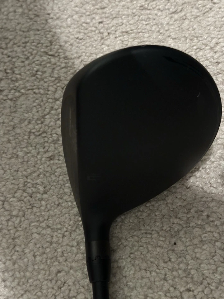 Club de Golf Cobra Darkspeed X 3 Madera 15° Loft Rígido Flexible para Diestros Foto 4 de 4
