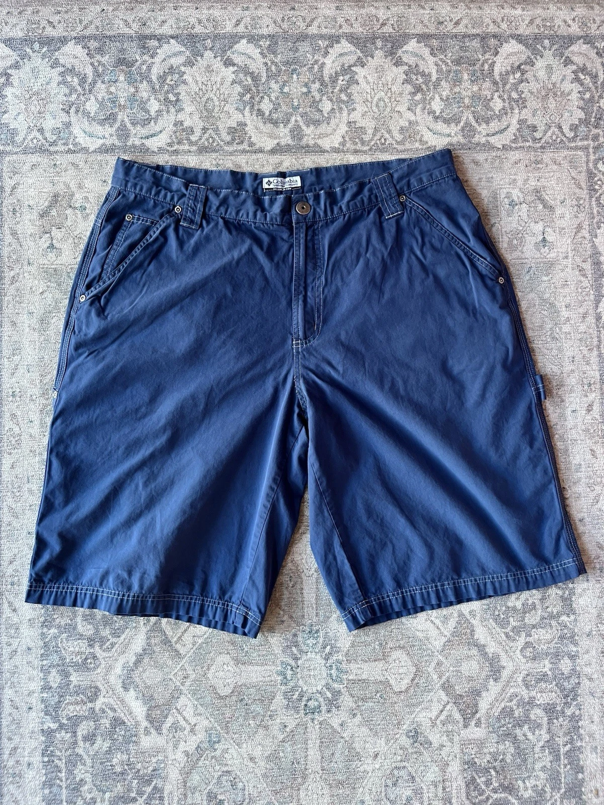 Columbia Cargo Shorts Men’s Size W36 Navy Blue Hiking 100% Cotton
Opens in a new window or tab