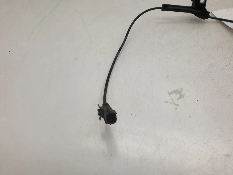 2011 TOYOTA COROLLA DRIVER SIDE FRONT ABS SENSOR ASSEMBLY - Image 2 of 4