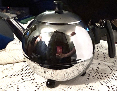 Bredemeijer Teapot Bella Ronde Stainless Hilversum Holland