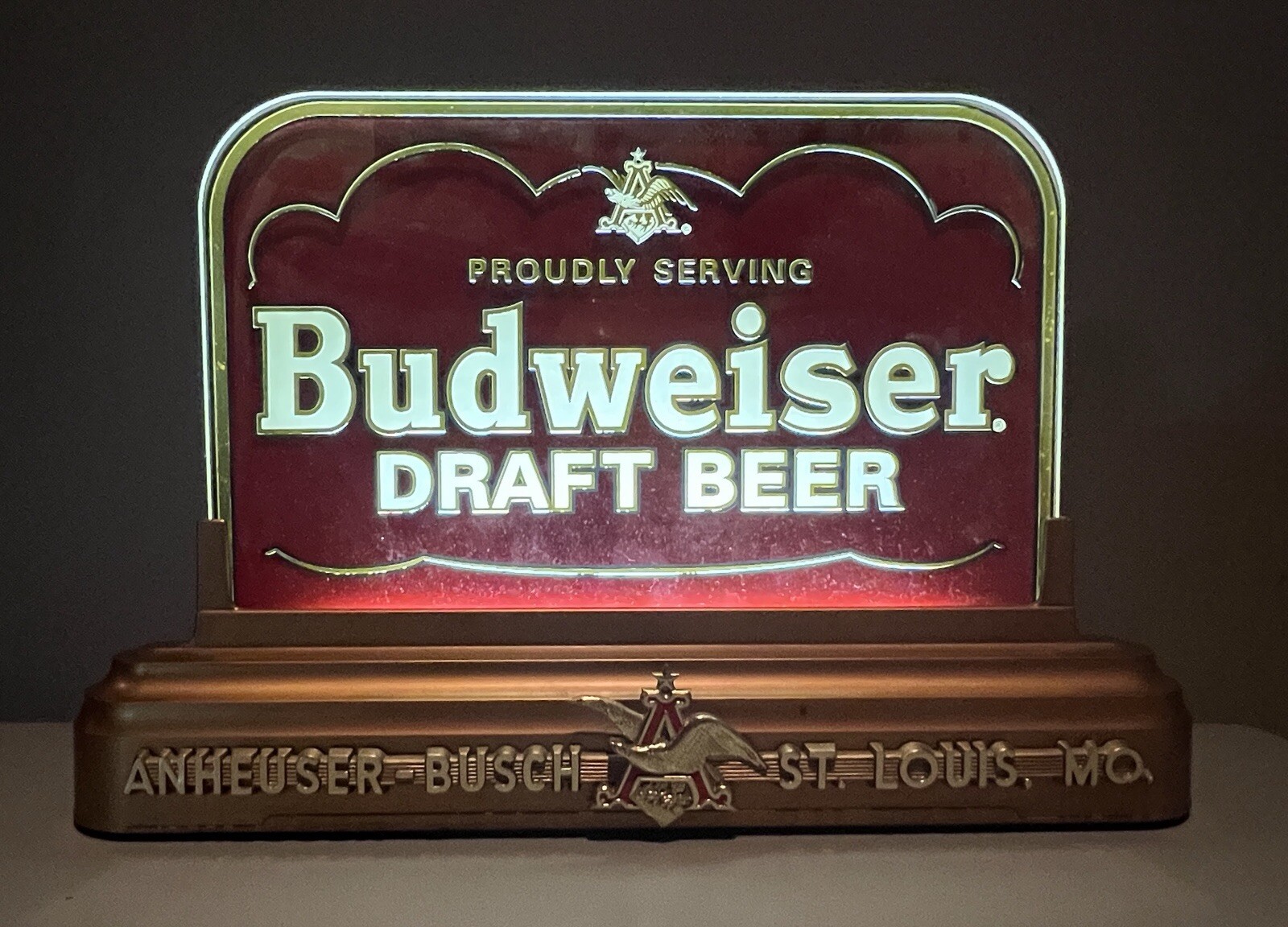 Rare Vintage BUDWEISER DRAFT BEER BACKLIT REVERSE PAINT On GLASS BAR LIGHT SIGN