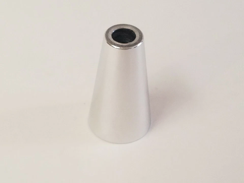 Espaciador de acoplamiento de cambio pulido Big Dog Motorcycles OEM (K-9, mastín, bulldog) Foto 2 de 2