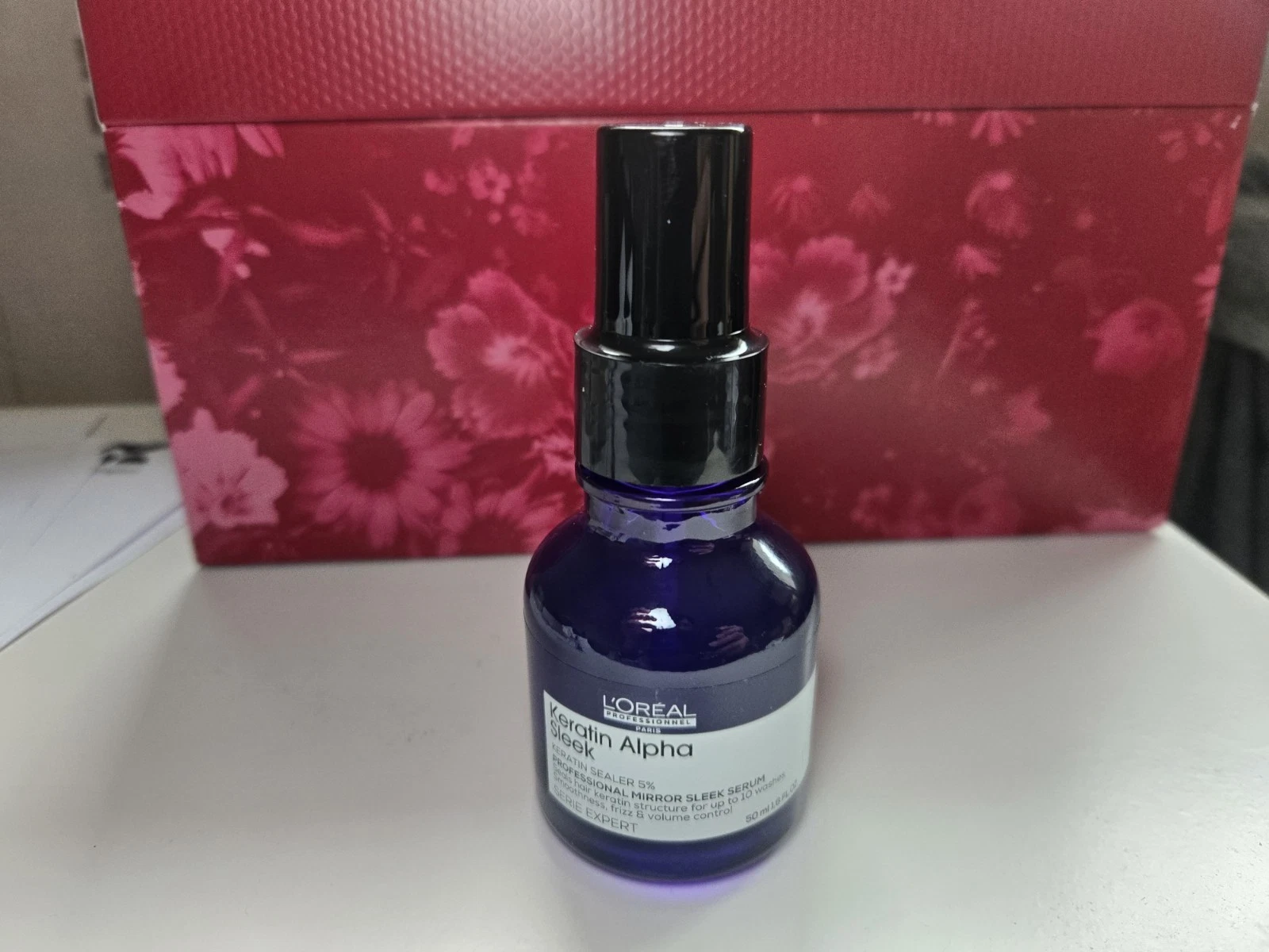 L'oreal Proffessional Serie Expert Keratin Alpha Sleek Hair Serum 50ml
Opens in a new window or tab