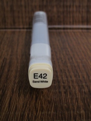 COPIC Various Ink .TOO E42 Sand White 25ml NEW SEALED