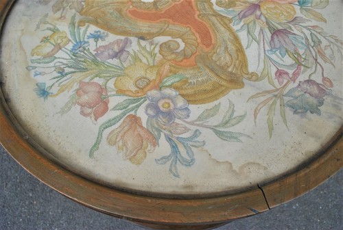 Table / guéridon En Bois Et tissu peint , Art Déco, XXème Siècle - Picture 8 of 14