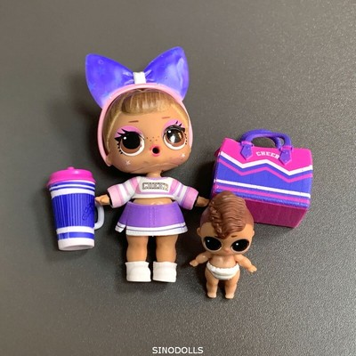 lil sis cheer color change