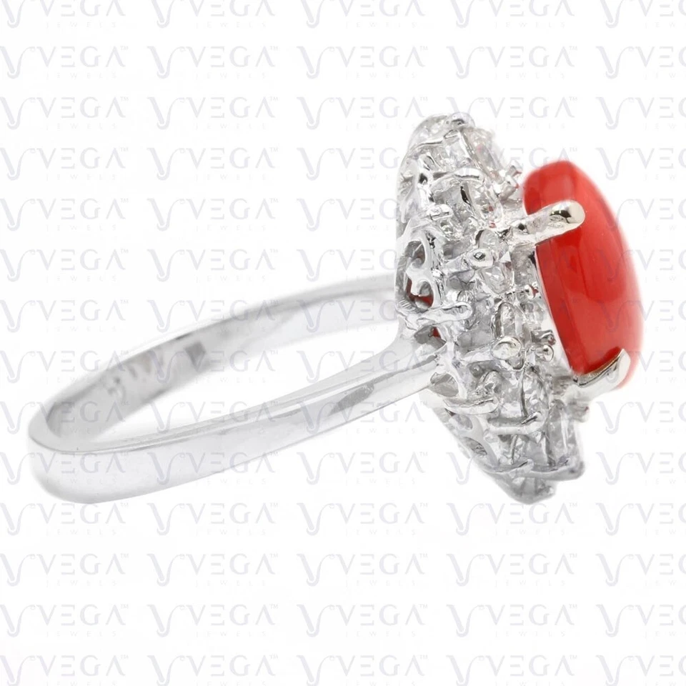 Anillo de compromiso de diamantes y coral natural enchapado en oro blanco de 18 quilates con forma ovalada de 5,04 quilates Foto 2 de 4