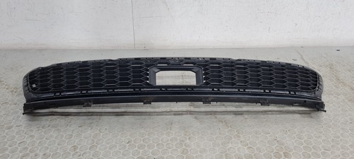 VW GOLF MK7 GTD GTI 2013 2014 2015 2016 BUMPER LOWER MIDDLE GRILL P/N 5G0853677D - Picture 4 of 12