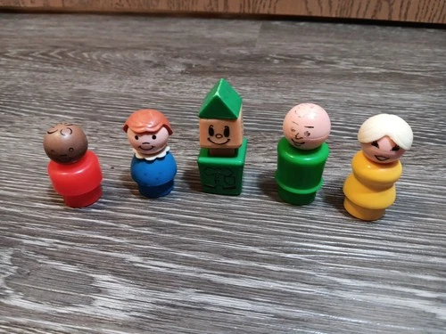 Fisher Price Little People LOT - Vintage 1970s six 4 Figures 1 Playschool