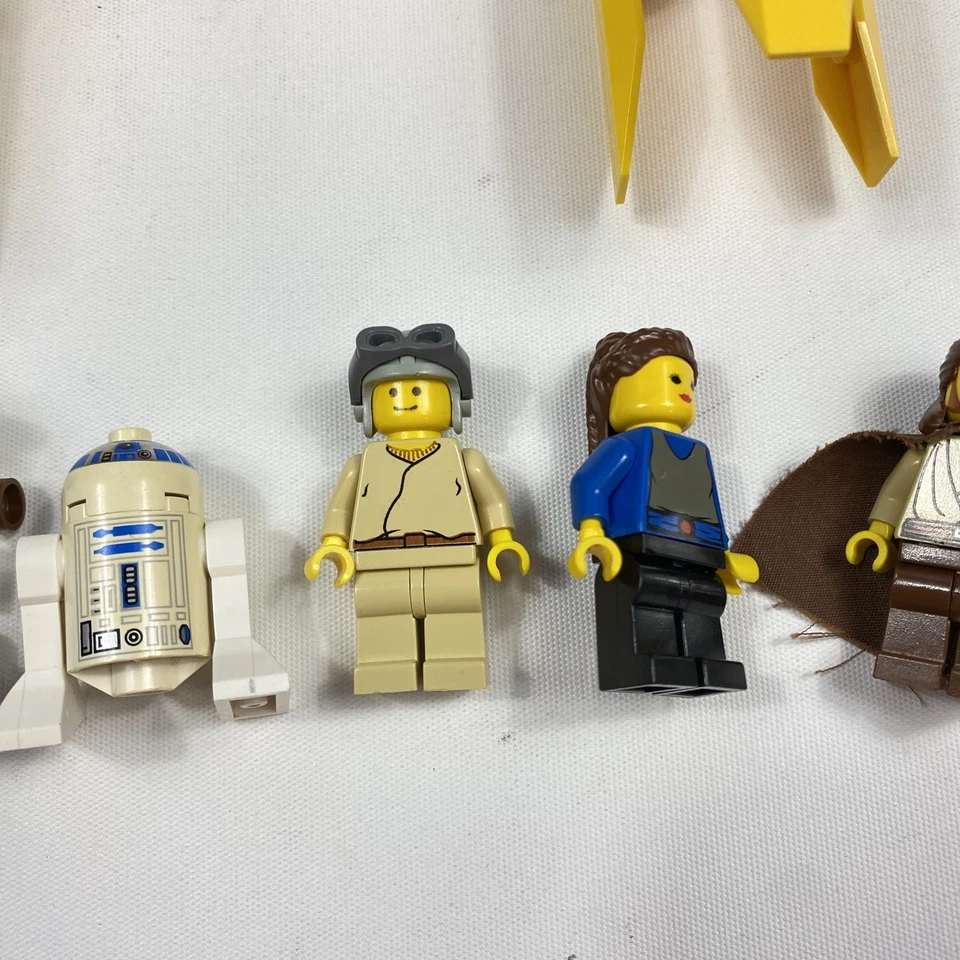 LEGO: Star Wars Mos Espa Anakin Podracer’s Set #7171 INCOMPLETE (READ) - Image 3 of 4