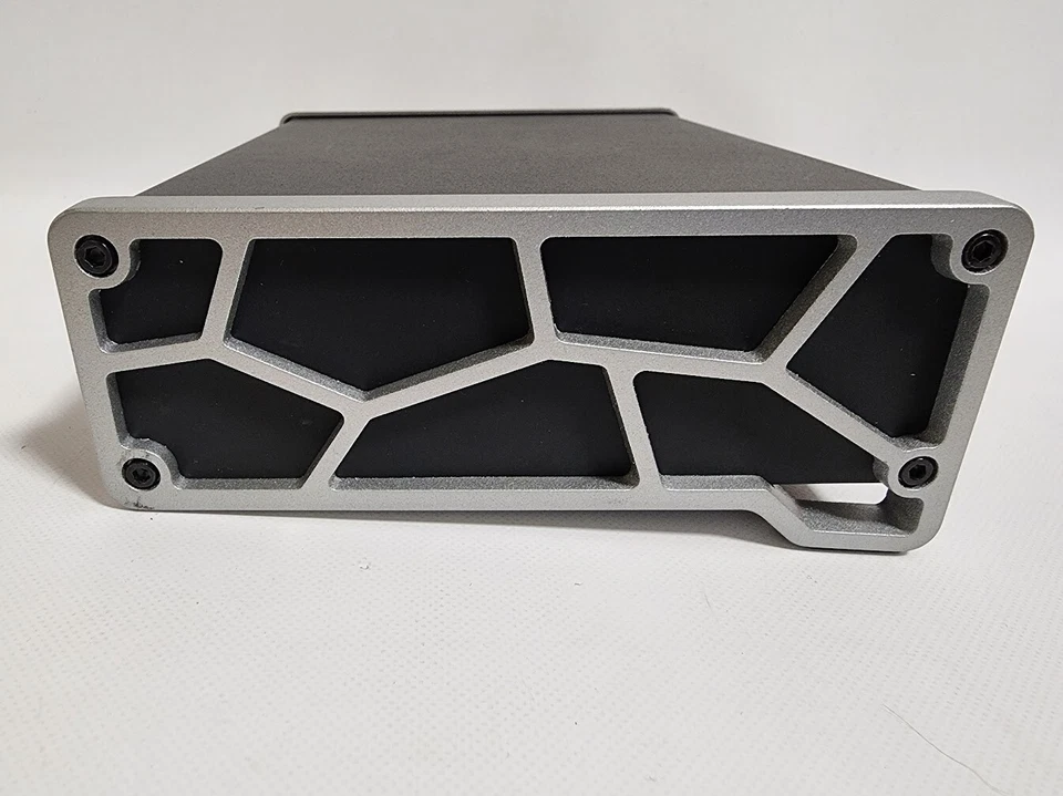 TASCAM US-2x2 2-In/2-Out USB Audio/MIDI Interface - Image 3 of 4