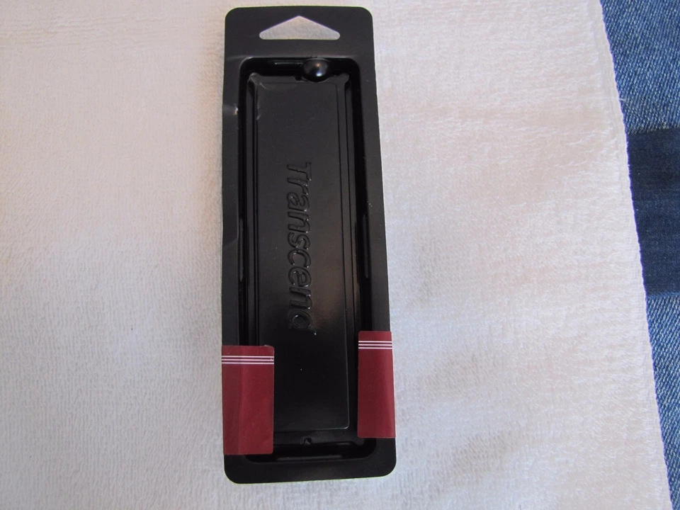 NEVER USED!! Transcend PC-3200 1 GB DIMM 400 MHz DDR SDRAM Memory (JM388D643A5L) - Image 3 of 3