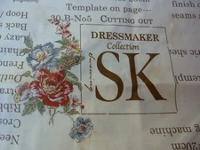 Yuwa Suzuko Koseki Sewing Labels Fabric in Vintage Parchment/Cream  1 yd Roses