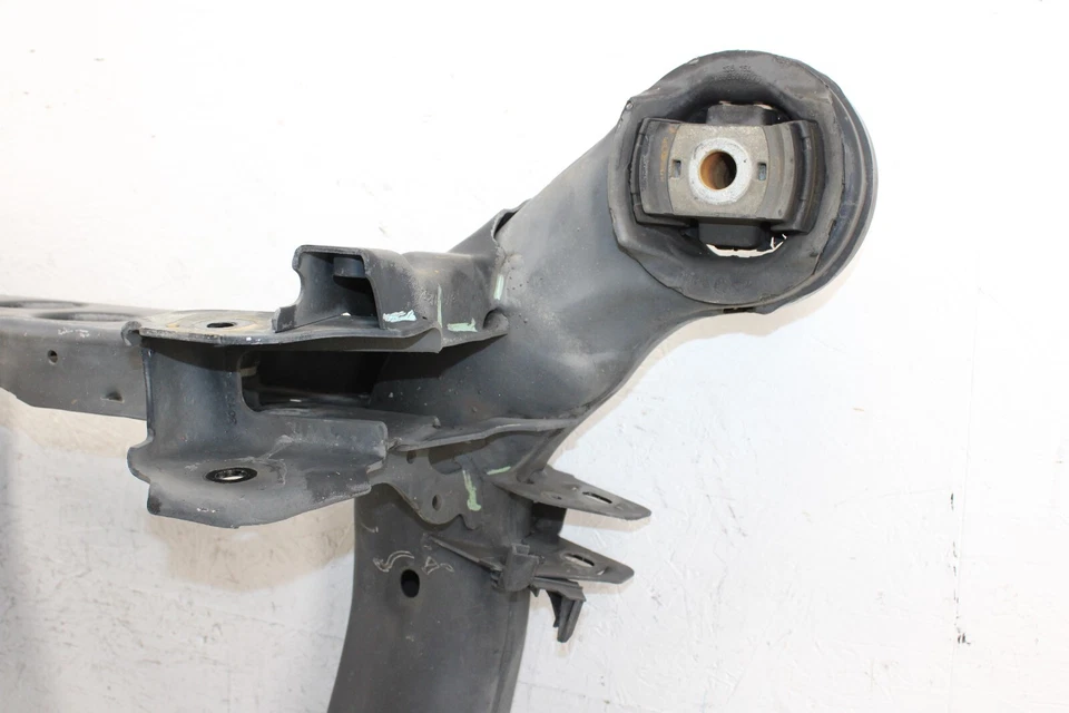 Submarco trasero travesaño Mercedes-Benz GL450 2013-2016 OEM IL94 Foto 2 de 4