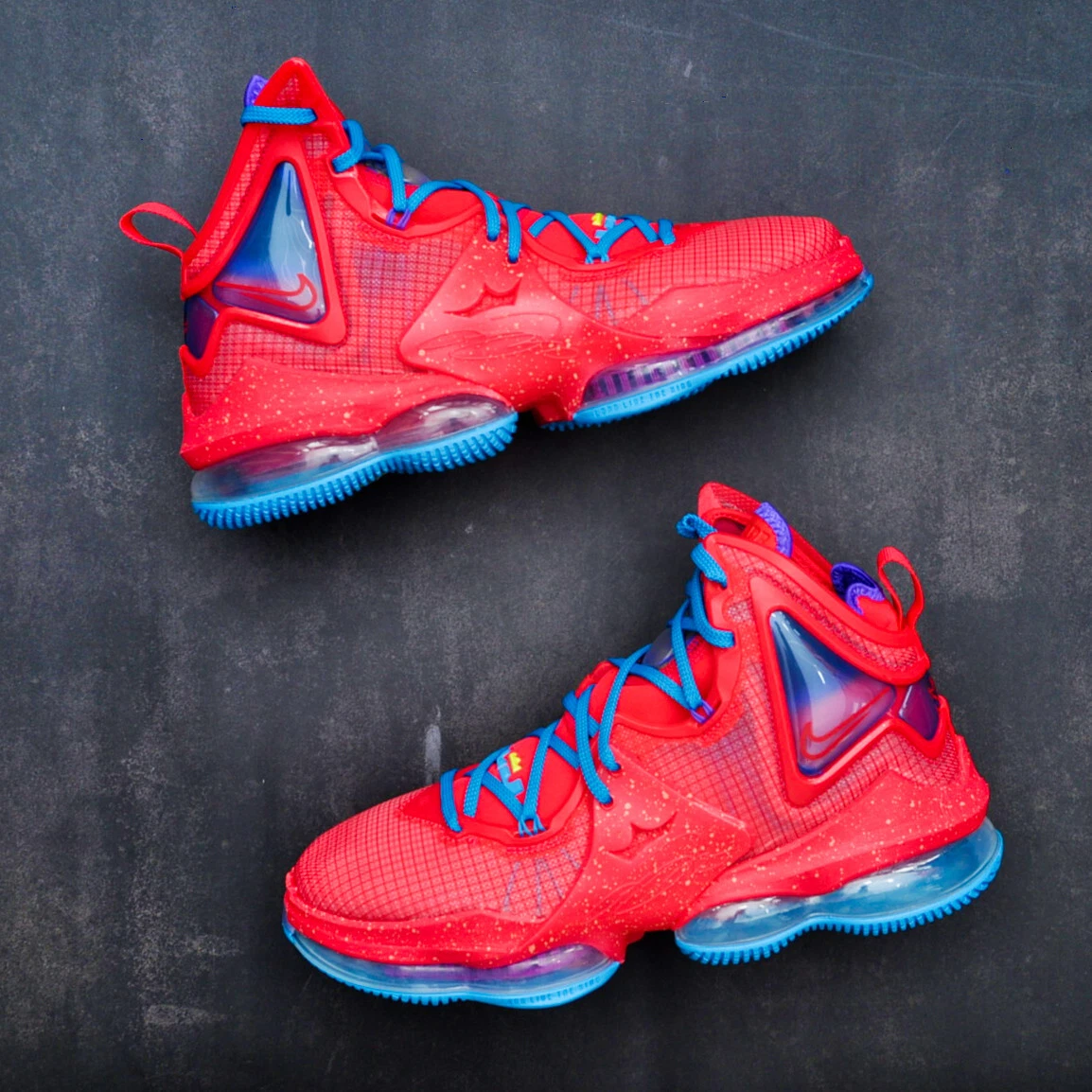 lebron 19 siren red laser blue