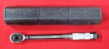 Pittsburgh Pro 1/4" Drive Torque Wrench Reversible Click-Type with Case