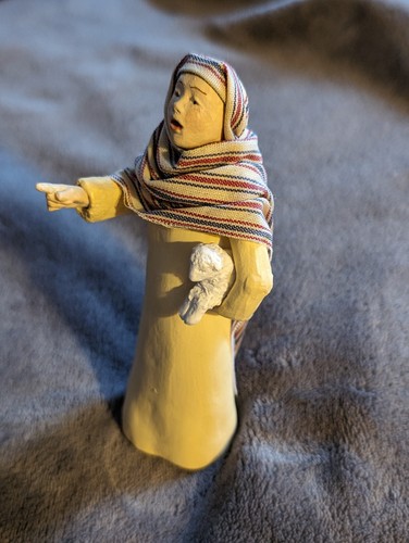 Rare Hestia Nativity Figure - Yakov (Retired) signed 1993 creation's collection - Picture 3 of 6