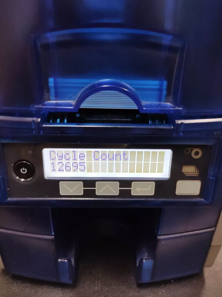 Datacard SD36 (PX30) Dual Sided ID Card Badge Printer (3515 cards printed) *USED - Image 4 of 4