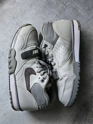 Sample Nike Air Trainer 1 Book Of One's 9 US Grey OG 2004 Vintage - Photo 1/4