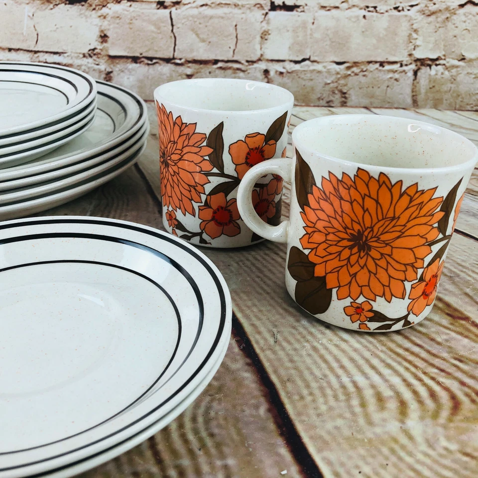 Juego de platos y tazas de cocina de piedra Brendan Erin diseño floral naranja rojo platos tazas  Foto 2 de 4