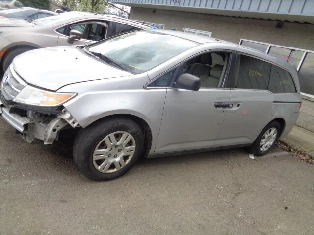 Used Fuel Injection Air Flow Meter fits: 2013 Honda Odyssey  Grade A - Image 4 of 4