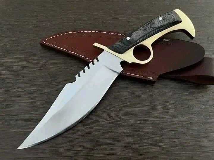 15 Inch Daryl Dixon The Show series Beautiful D2 steel knife strap sheath