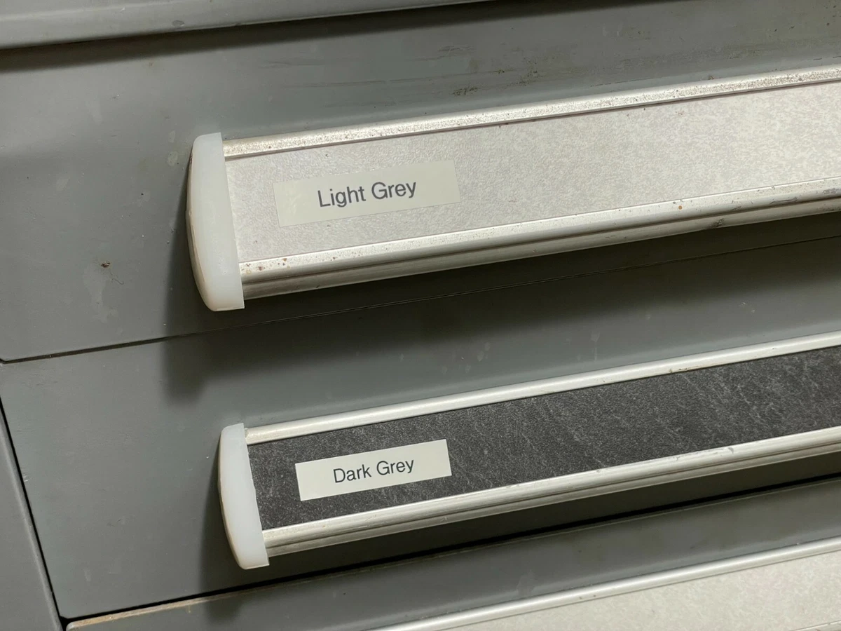 Stanley Vidmar Labels Matttroy