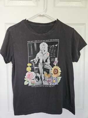Women's Dolly Parton T-Shirt If You Want the Rainbow Gotta Put Up With the Rain