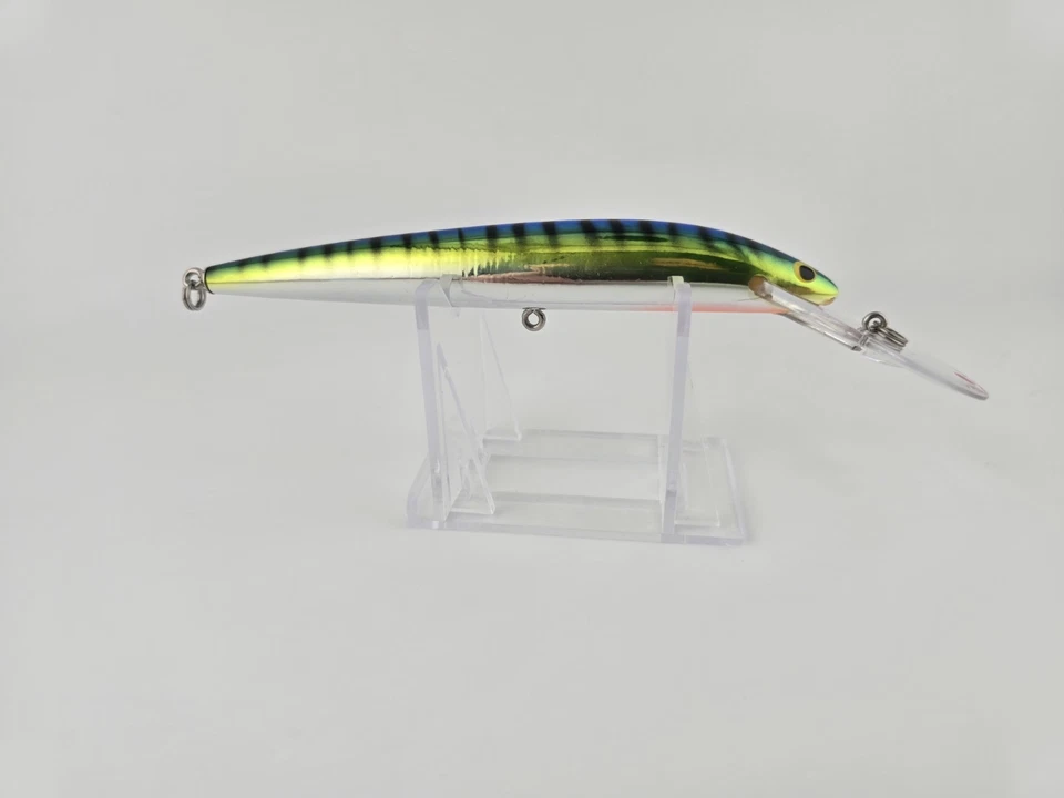 Rare Vintage Bagley #5 Bang-O-Lure In Flash Blue Chartreuse on Silver Chrome - Image 2 of 4