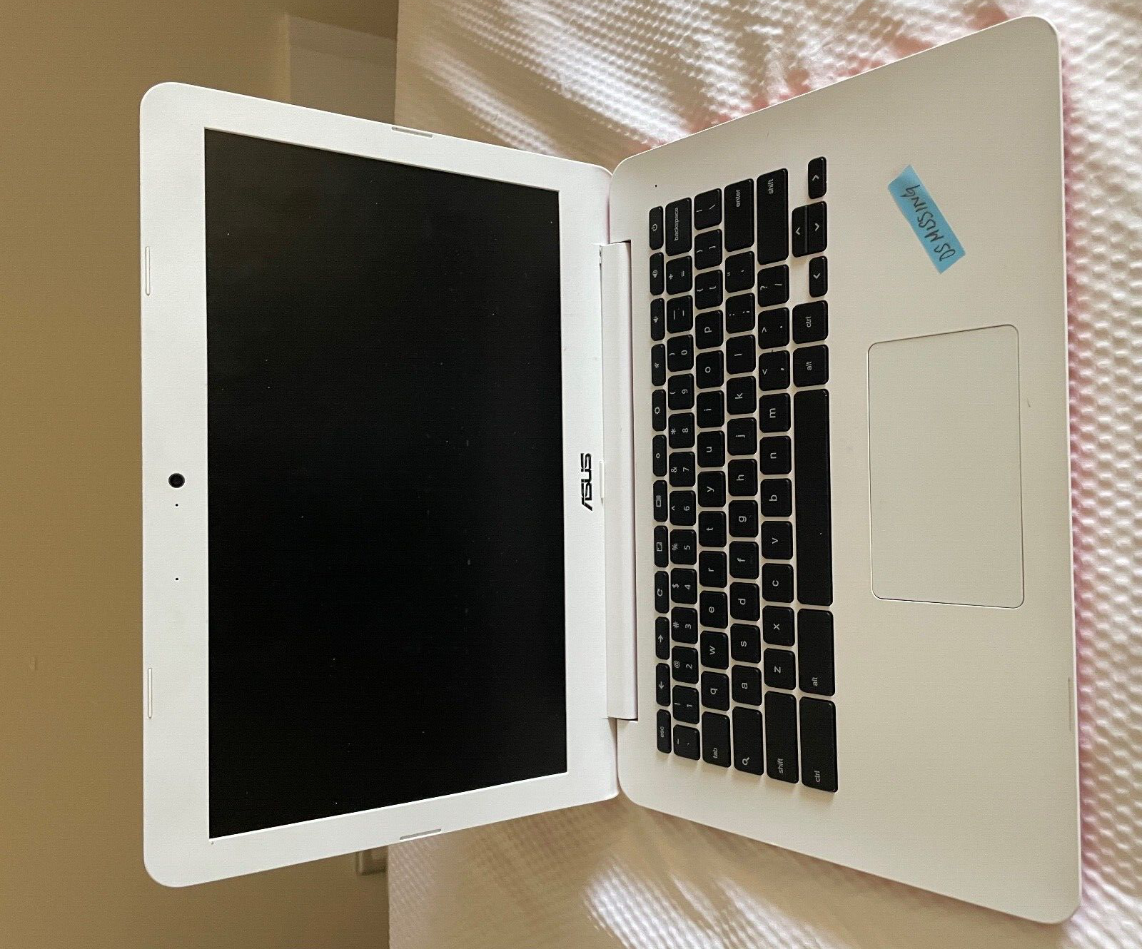 ASUS C300s 13-inch Chromebook Intel Celeron For Parts or Repair