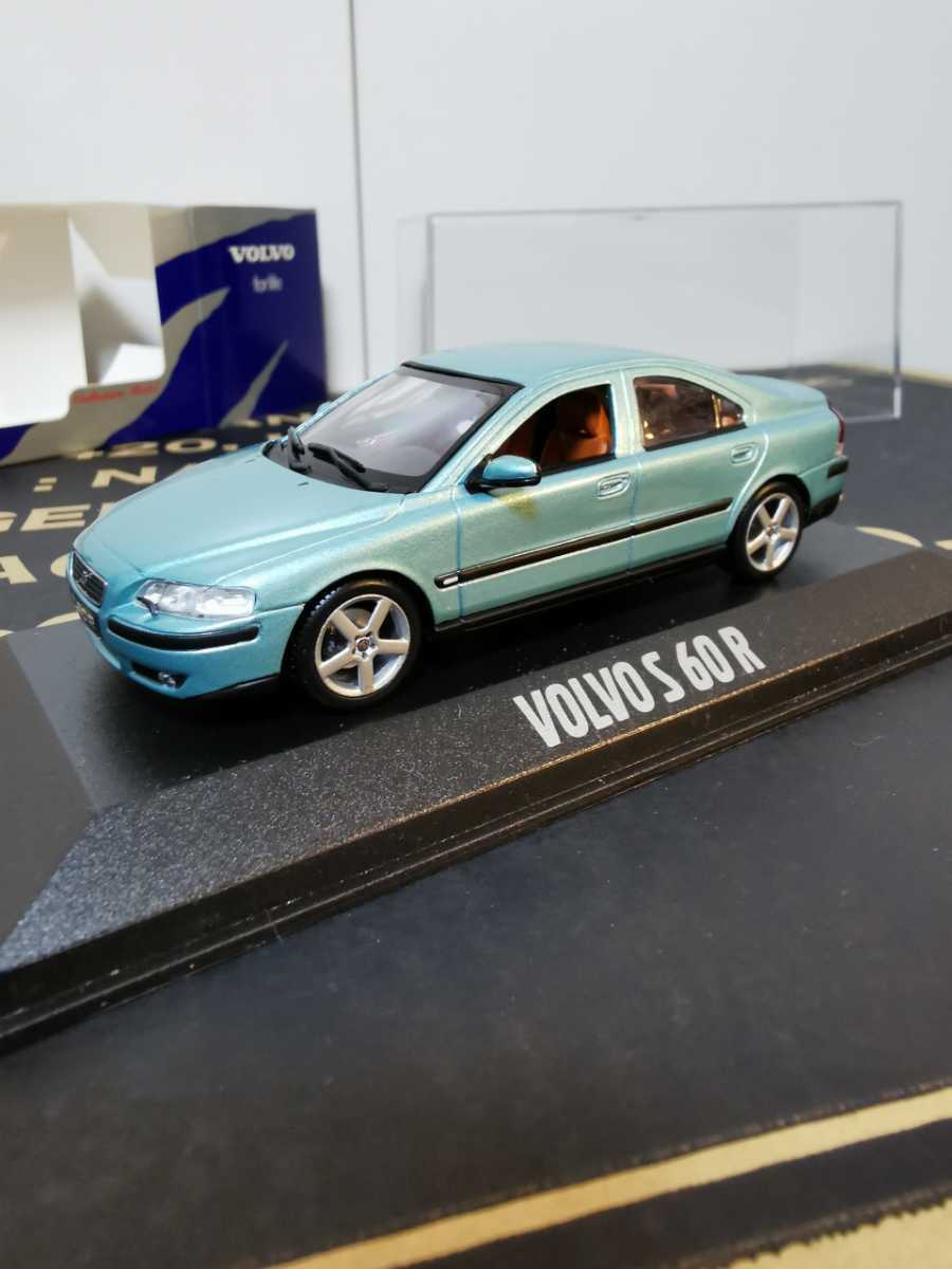 Volvo S60R Set Of Made Minichamps Dealer Models Discontinued mint