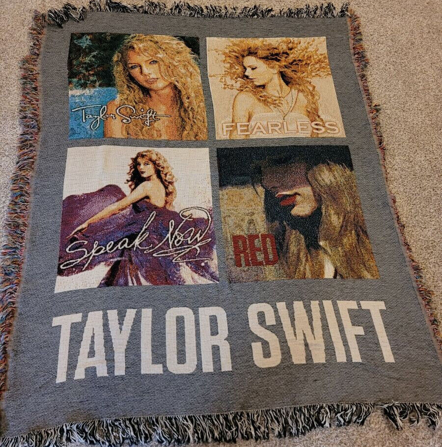 Taylor Swift 4枚セット Taylor Swift 4 album woven throw blanket Fearless Debut Red Speak