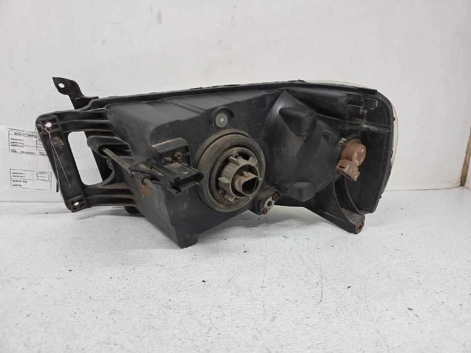 Faro derecho Dodge Pickup 1500 04 Foto 3 de 4