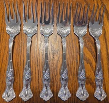 1847 ROGERS BROS VINTAGE GRAPE (1904) SET OF (6) SALAD FORK PLAIN BACK MONO "M"