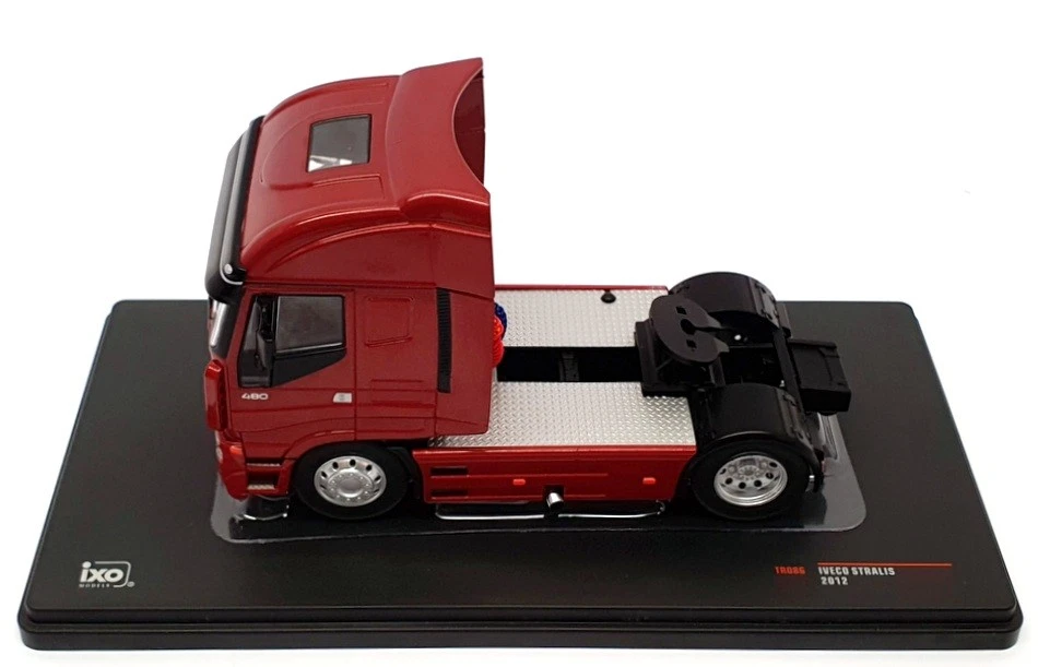 Ixo 1/43 Scale Diecast TR086 - 2012 Iveco Stralis Truck - Deep Red - Image 4 of 4