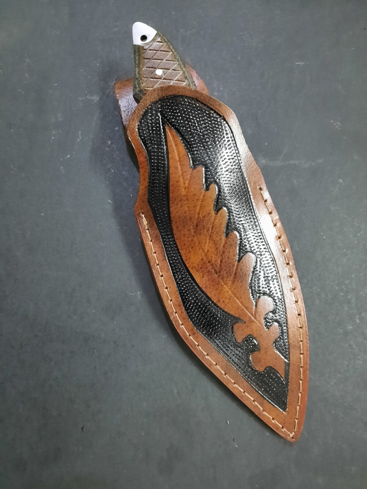 RaB Custom Handmade Full Tang D2 Tool Steel Skinning Knife W/Leather Sheath