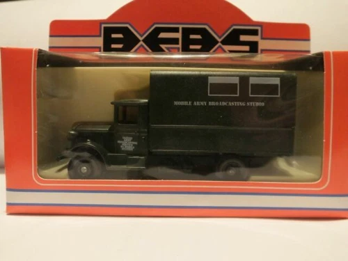 Lledo Mack Diecast Cars, Trucks & Vans