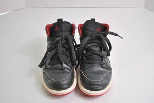 youth jordan trainers