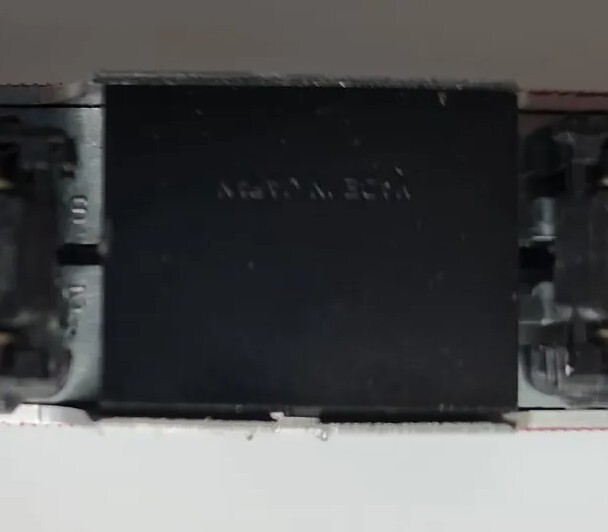 Picture 4 of 6