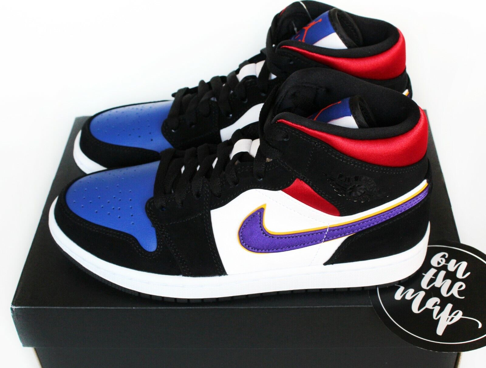 air jordan red white blue