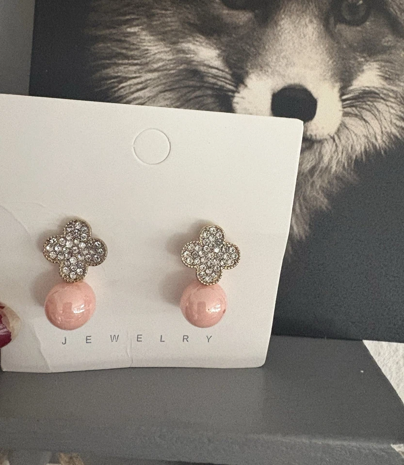 Ohrringe Klee Kleeblatt Blume Perlen Goldfarben Rosa Zirkonia - Bild 2 von 3