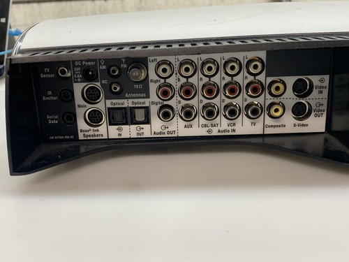 BOSE LIFESTYLE AV38 MEDIA CENTER WITH POWER CABLE - Picture 4 of 5