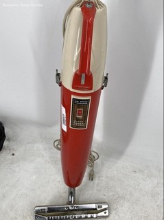 Vintage Eureka 123 Red Beige Air Speed Indicator Corded Stick Vacuum Cleaner