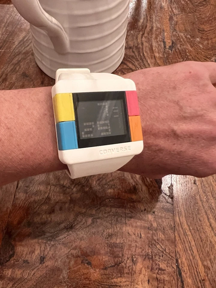 Converse VR014-R11 High Score Black Digital Dial White Silicone Strap Watch - Image 2 of 4