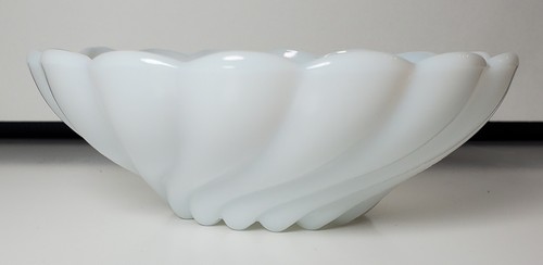 Vintage Hazel Atlas Milchglas Muschel Dessertschale - Bild 1 von 4