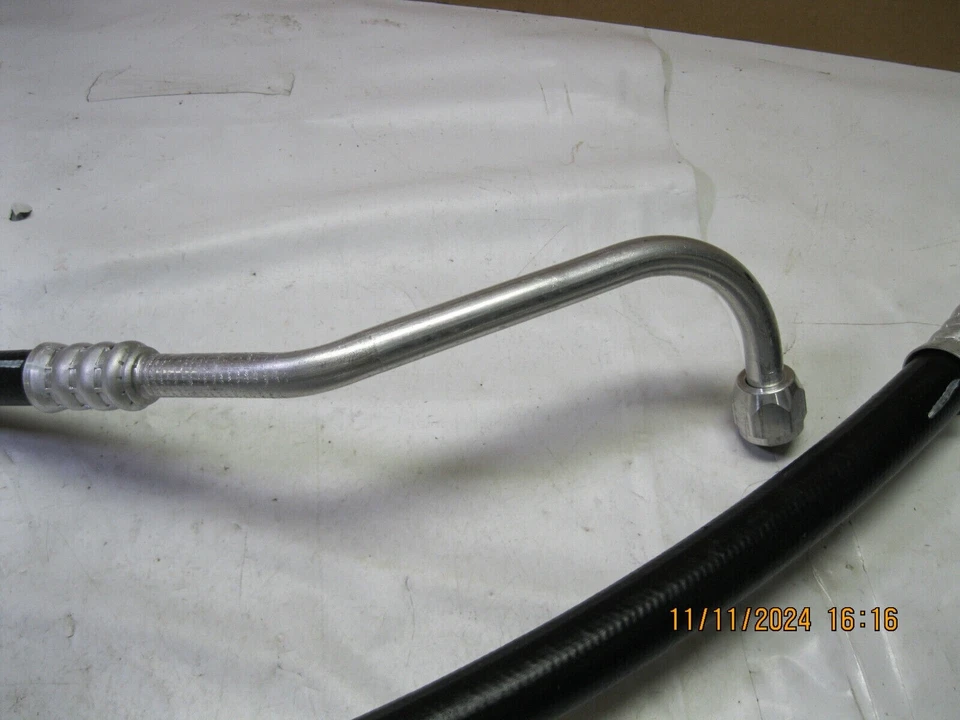 AcDelco 15-30478 15986282 A/C Compressor & Condenser Hose Assembly Foto 3 de 4