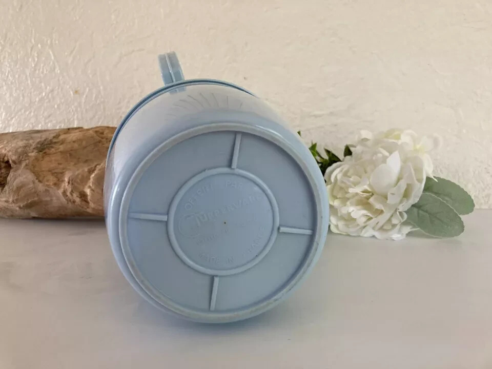 Rendezvous lièvre Sale pichet tupperware ancien Éclater Soucoupe Têtu