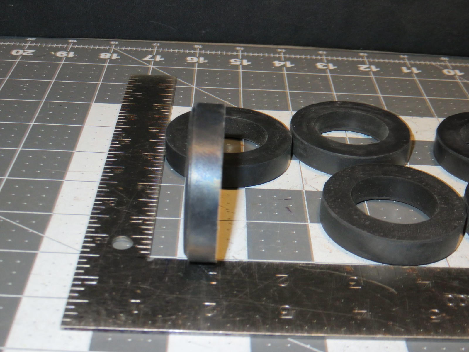 Set of 8 Price Pump Seat, ball Valve 1-1/2" AOD 44-145-00 Neoprene