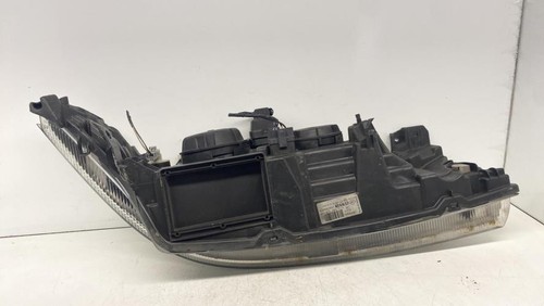 Phare Avant Gauche D'occasion Pour Renault Laguna 2 Phase 1 - Référence 7701048927 - Compatible 1.9 DCI 8V Turbo - Éclairage Halogène, Réglage électrique