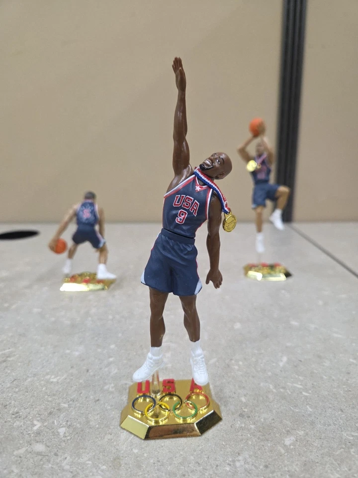 Lote de alineación inicial del equipo dorado olímpico de baloncesto de Estados Unidos 2000 Kidd Duncan Carter Foto 4 de 4